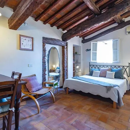 Your Tuscan Escape * Lucca