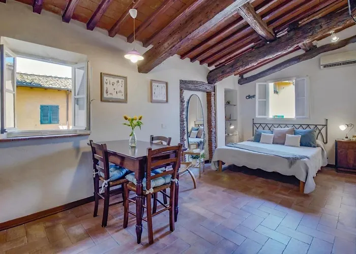 Your Tuscan Escape 아파트 *